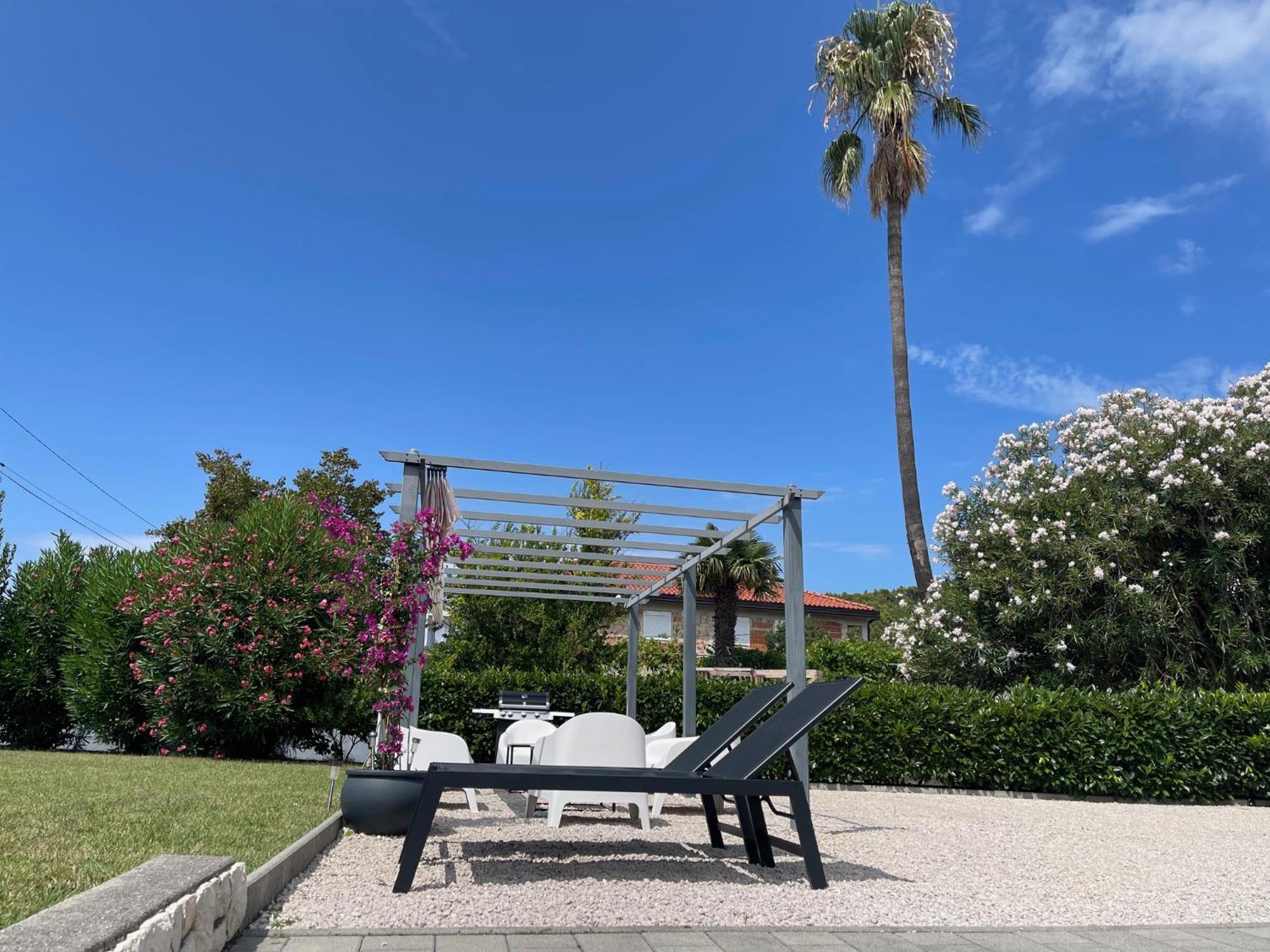 Rab Island Apartmets - Palit Rab Town Dış mekan fotoğraf