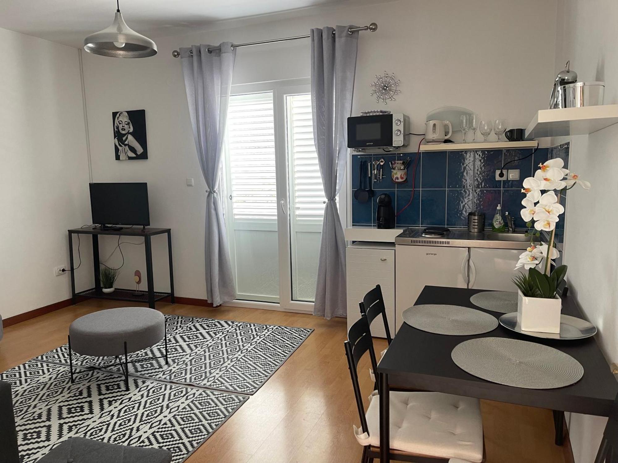 Rab Island Apartmets - Palit Rab Town Dış mekan fotoğraf
