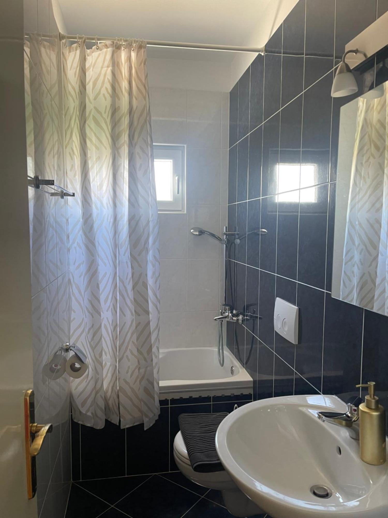 Rab Island Apartmets - Palit Rab Town Dış mekan fotoğraf