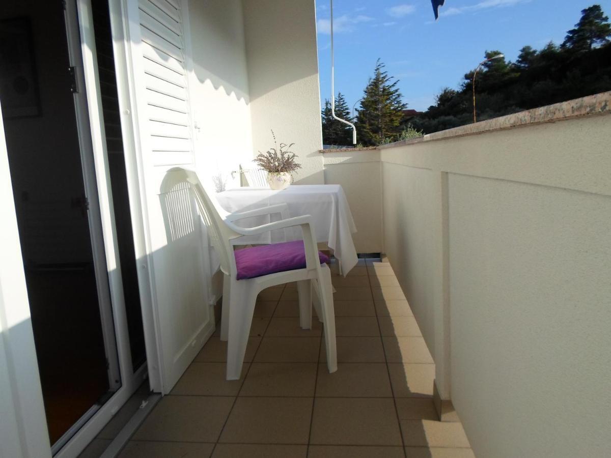 Rab Island Apartmets - Palit Rab Town Dış mekan fotoğraf